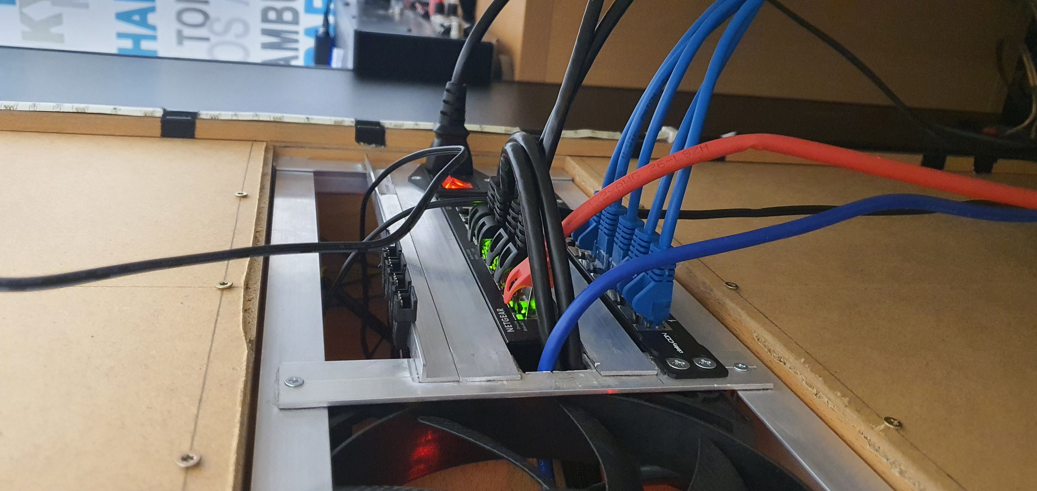 Hardware Rack Back